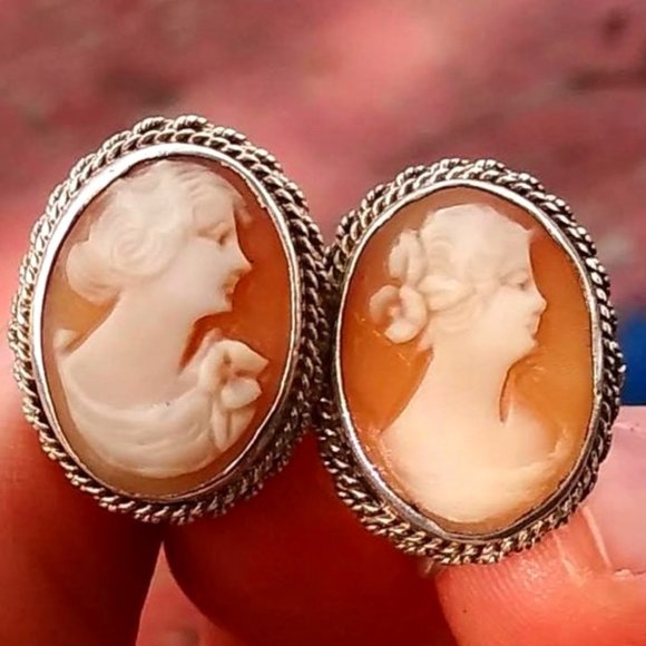 Vintage Jewelry - Antique Shell Cameo 925 Sterling Silver Earrings